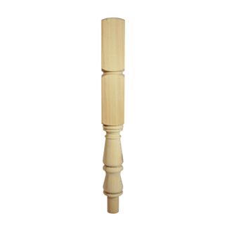 Pine Newel Turn 710x82x82mm