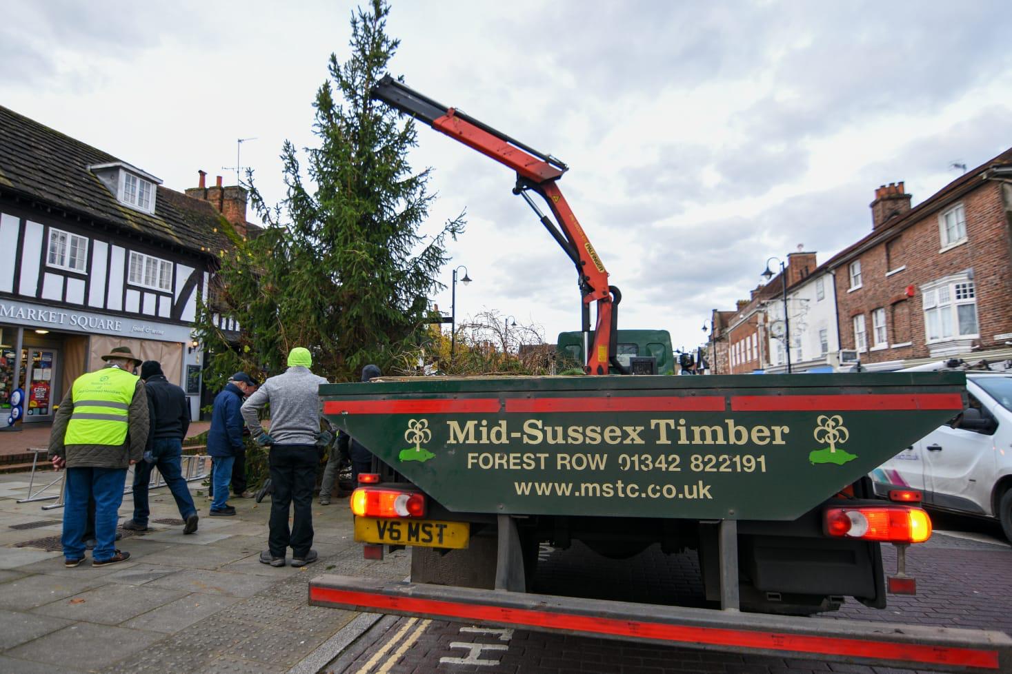 Mid-Sussex Timber delivers Christmas Tree for East Grinstead to mark an annual tradition